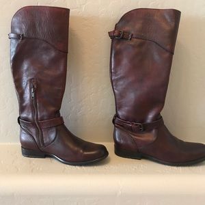 Frye boots, like new!